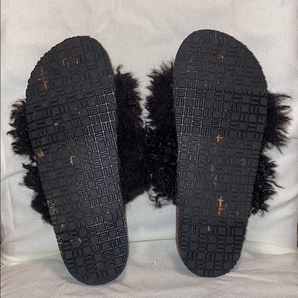 fuzzy slides - Picture 2 of 2